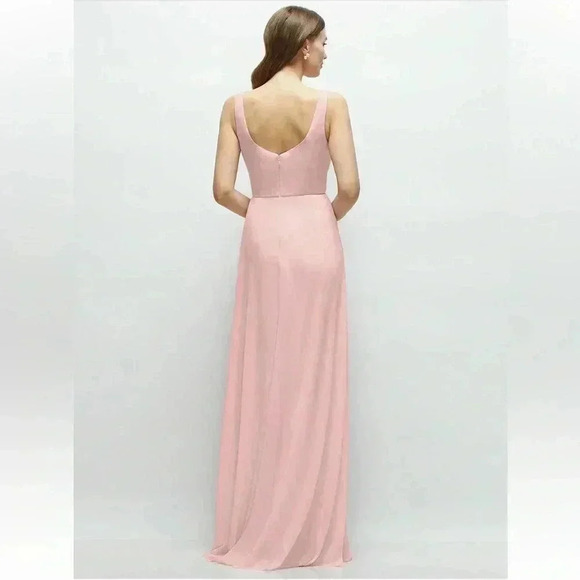 SQUARE NECK CHIFFON MAXI DRESS WITH CIRCLE SKIRT IN ROSE - PANTONE ROSE QUARTZ - Picture 2 of 12